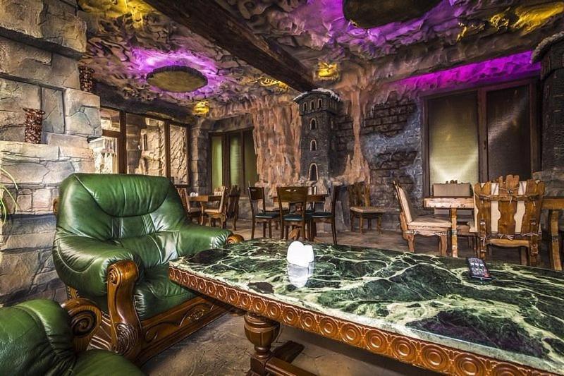 Lux Palace Hotel Kutaisi Dış mekan fotoğraf