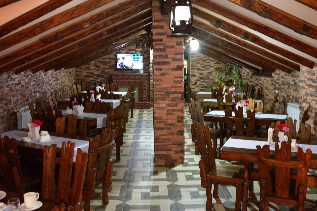 Lux Palace Hotel Kutaisi Dış mekan fotoğraf